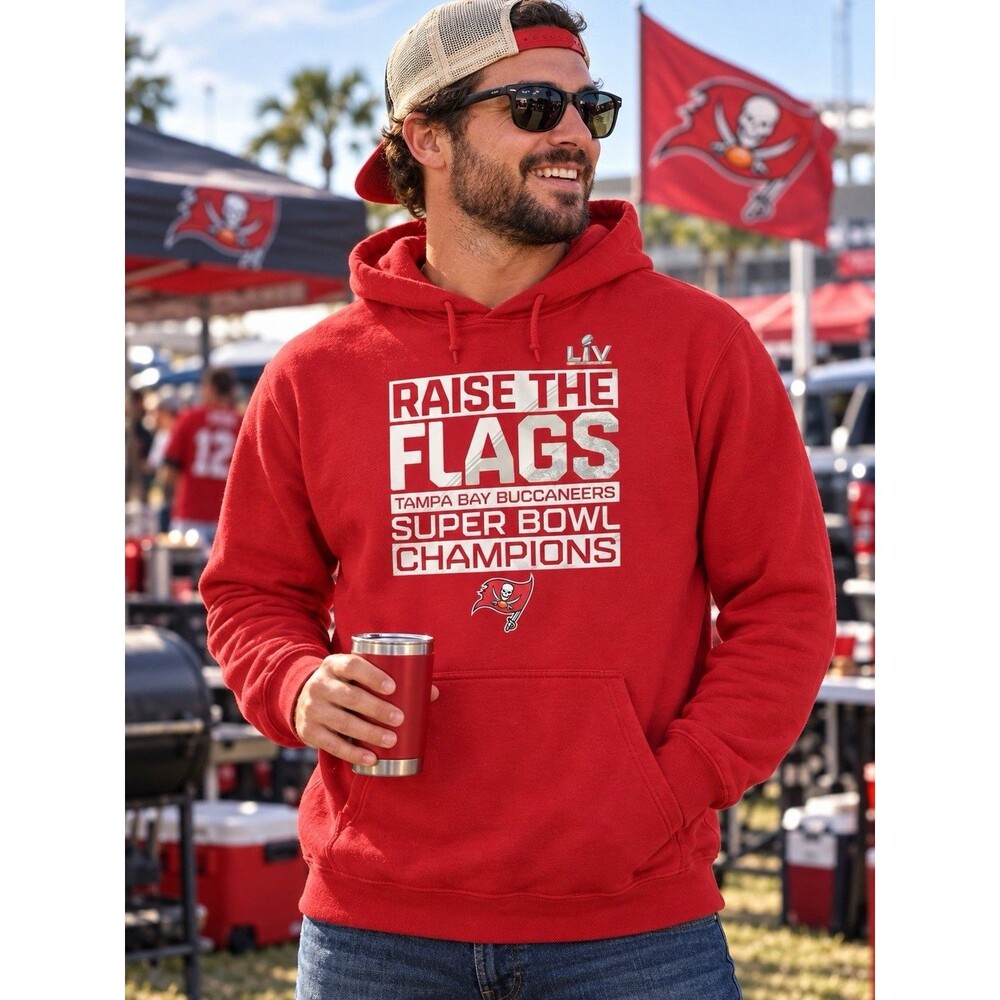 Fanatics NFL Tampa Bay Buccaneers Raise the Flags Super Bowl Tom Brady Hoodie L